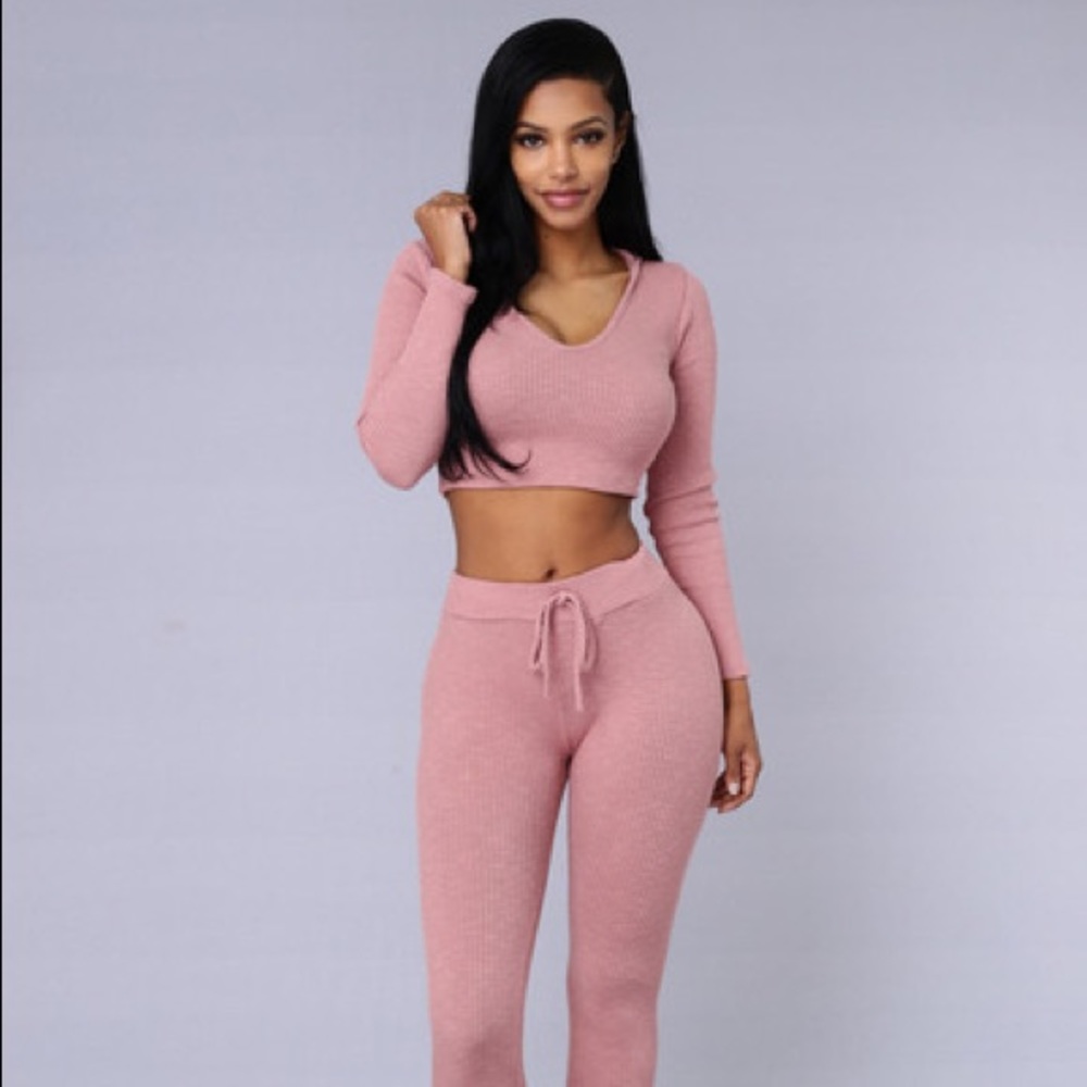 ❌SOLD❌Fashion Nova 2 piece sweatsuit